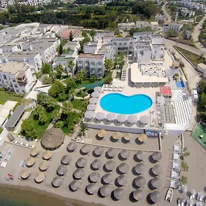 Charm Beach Otel